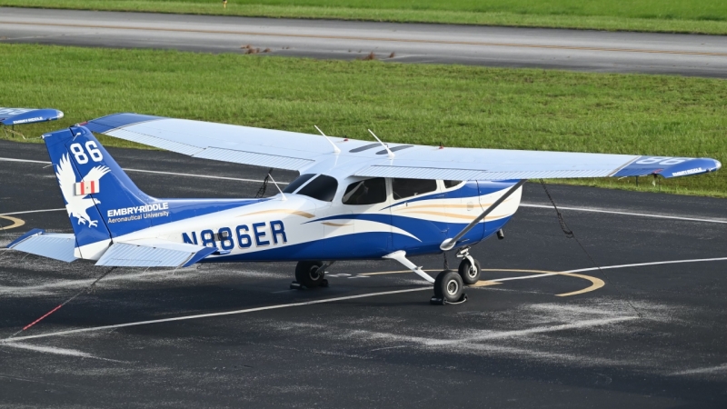 Photo of N886ER - Embry-Riddle Aeronautical University Cessna 172 at DAB on AeroXplorer Aviation Database