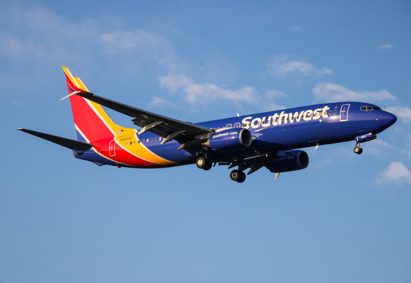 Photo of N8605E - Southwest Airlines Boeing 737-800 at BWI on AeroXplorer Aviation Database