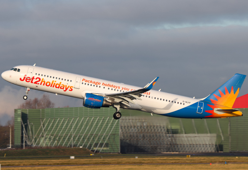 Photo of G-HLYF - Jet2 Airbus A321-200 at MAN on AeroXplorer Aviation Database