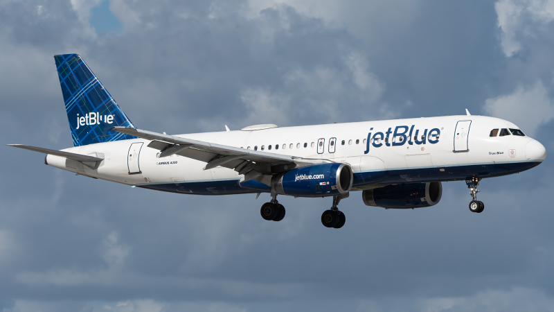 Photo of N509JB - JetBlue Airways Airbus A320 at FLL on AeroXplorer Aviation Database