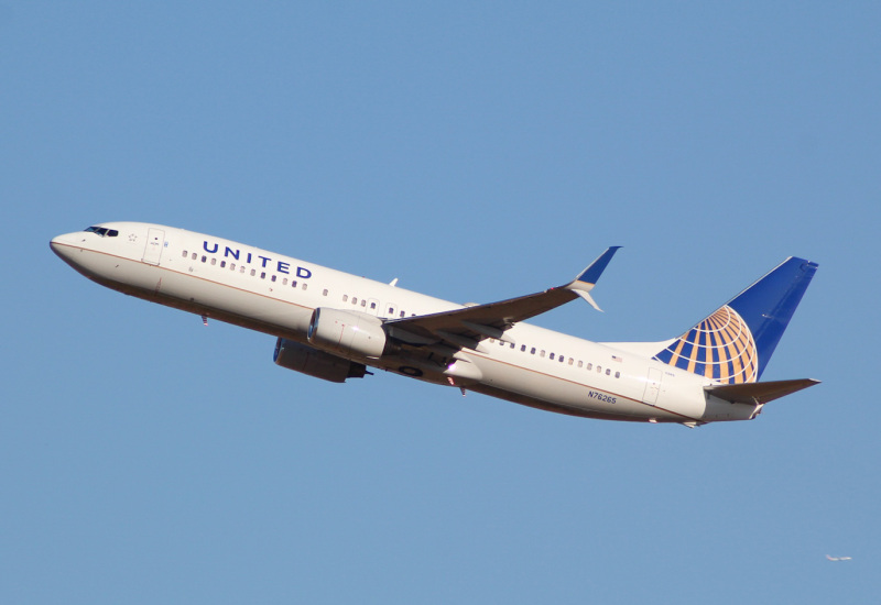 Photo of N76265 - United Airlines Boeing 737-800 at DFW on AeroXplorer Aviation Database