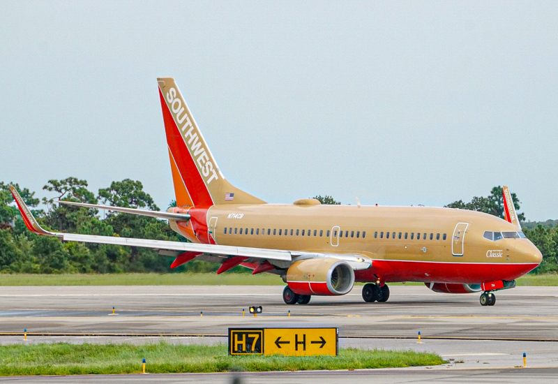 Photo of N714CB - Southwest Airlines Boeing 737-700 at MCO on AeroXplorer Aviation Database