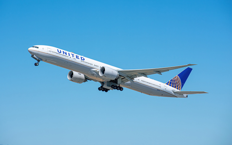 Photo of N2644U - United Airlines Boeing 777-300ER at SFO on AeroXplorer Aviation Database
