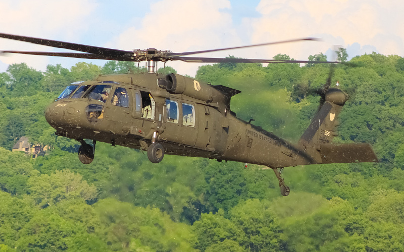 Photo of 17-20956 - USA - United States Army Sikorsky UH-60L Blackhawk at LUK on AeroXplorer Aviation Database
