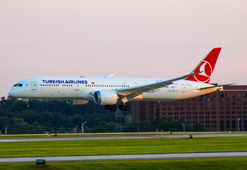 Photo of TC-LLG - Turkish Airlines Boeing 787-9 at ATL on AeroXplorer Aviation Database