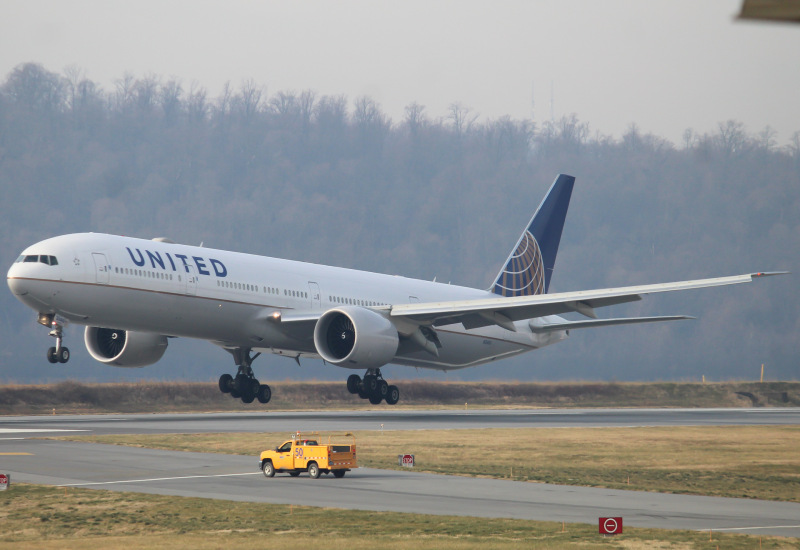 Photo of N2140U - United Airlines Boeing 777-300ER at MDT on AeroXplorer Aviation Database