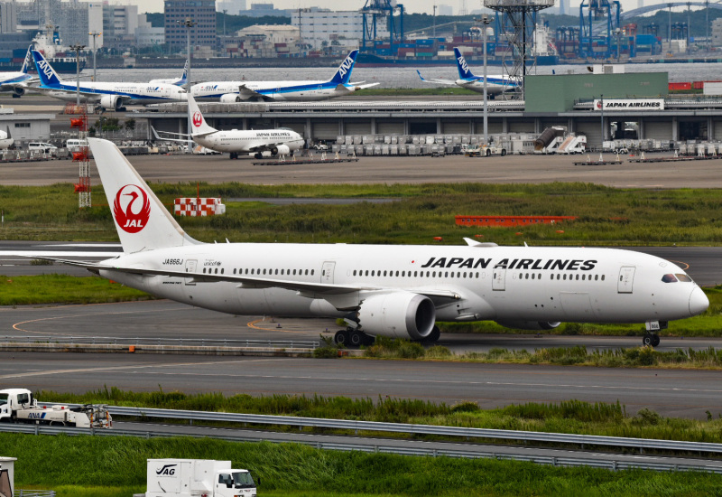 Photo of JA866J - Japan Airlines Boeing 787-9 at HND on AeroXplorer Aviation Database