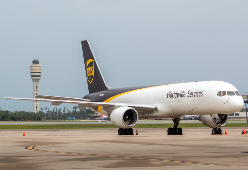 Photo of N426UP - United Parcel Service Boeing 757-200 at MCO on AeroXplorer Aviation Database