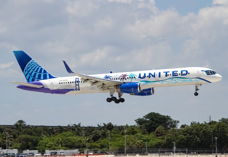 Photo of N14106 - United Airlines Boeing 757-200 at FLL on AeroXplorer Aviation Database