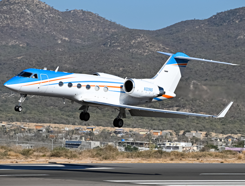 Photo of N129NS - PRIVATE Gulfstream IV at CSL on AeroXplorer Aviation Database