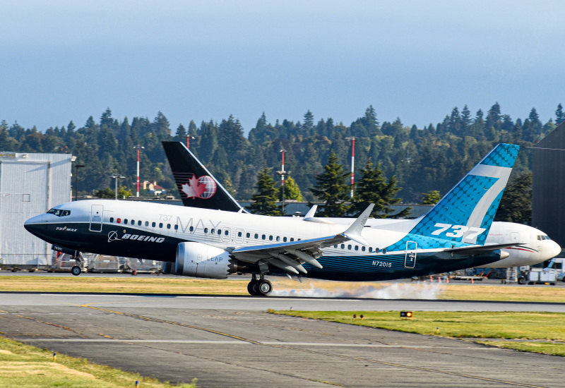 Photo of N7201S - Boeing Boeing 737 MAX 7 at YVR on AeroXplorer Aviation Database