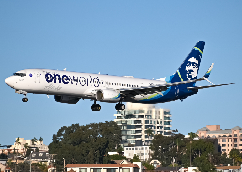 Photo of N491AS - Alaska Airlines Boeing 737-900ER at SAN on AeroXplorer Aviation Database