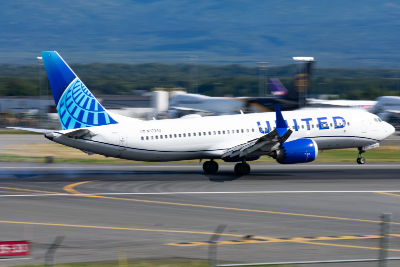 Photo of N37342 - United Airlines Boeing 737 MAX 8 at ANC on AeroXplorer Aviation Database