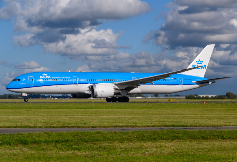 Photo of PH-BHE - KLM Boeing 787-9 at AMS on AeroXplorer Aviation Database