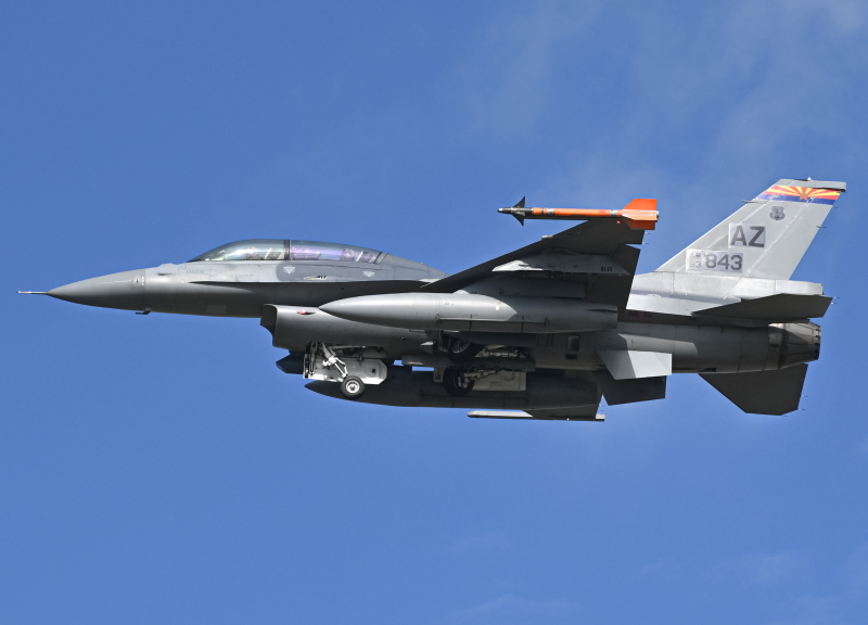 Photo of 93-0843 - USAF - United States Air Force General Dynamics F-16 Fighting Falcon at NZY on AeroXplorer Aviation Database