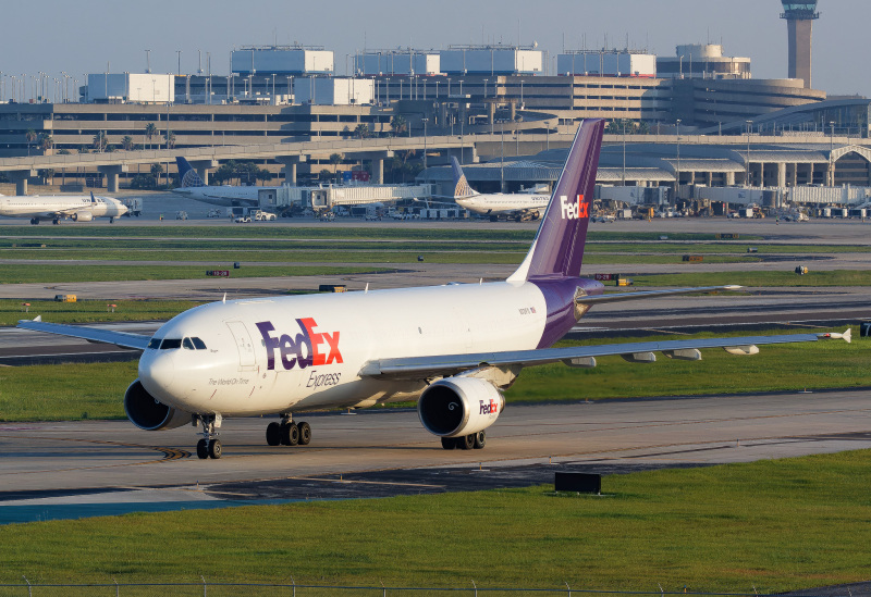 Photo of N731FD - FedEx Airbus A300F-600 at TPA on AeroXplorer Aviation Database