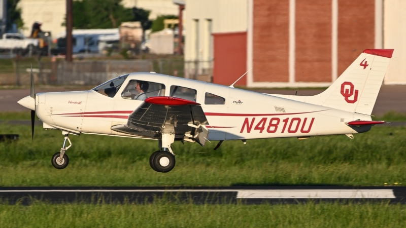 Photo of N4810U - PRIVATE Piper PA-28 at OUN on AeroXplorer Aviation Database