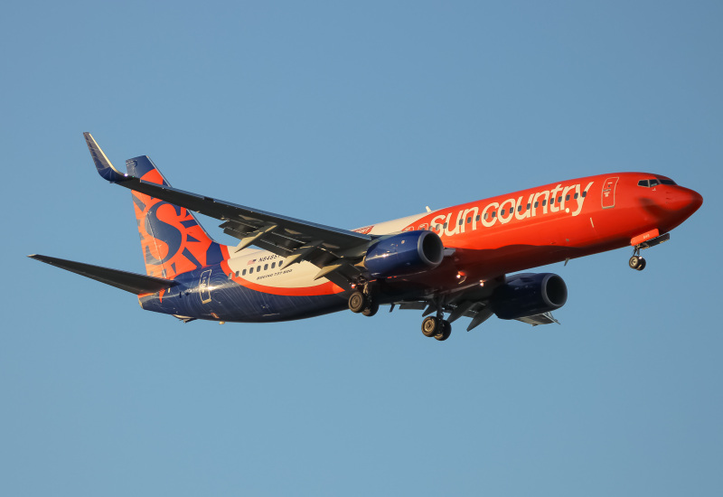 Photo of N848SY - Sun Country Airlines Boeing 737-800 at BWI on AeroXplorer Aviation Database