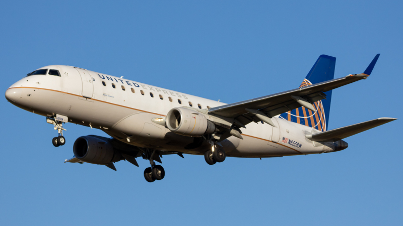 Photo of N655RW - United Express Embraer E170 at CMH on AeroXplorer Aviation Database