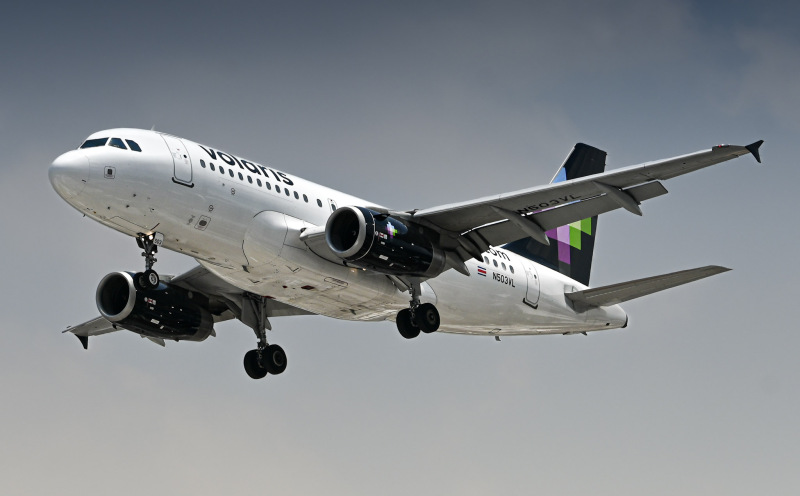 Photo of N503VL - Volaris Airbus A319 at MEX on AeroXplorer Aviation Database