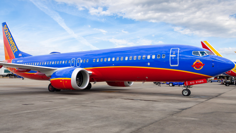 Photo of N872CB - Southwest Airlines Boeing 737 MAX 8 at HOU on AeroXplorer Aviation Database