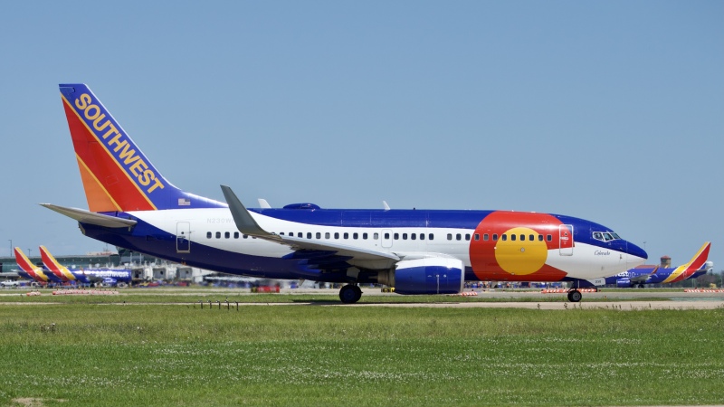 Photo of N230WN - Southwest Airlines Boeing 737-700 at HOU on AeroXplorer Aviation Database