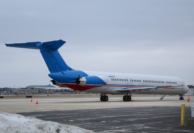 Photo of N880DP - Roundball LLC McDonnell Douglas MD-83 at MKE on AeroXplorer Aviation Database