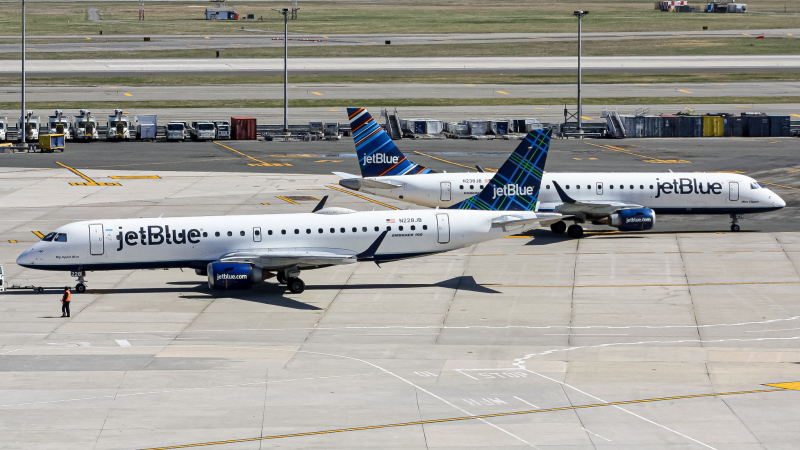 Photo of N228JB - JetBlue Airways Embraer E190 at JFK on AeroXplorer Aviation Database