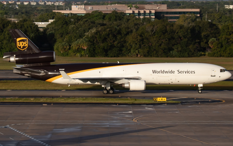 Photo of N263UP - United Parcel Service McDonnell Douglas MD-11F at TPA on AeroXplorer Aviation Database