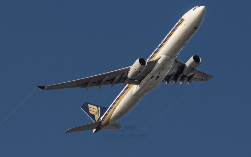 Photo of 9V-SSD - Singapore Airlines Airbus A330-300 at SIN on AeroXplorer Aviation Database