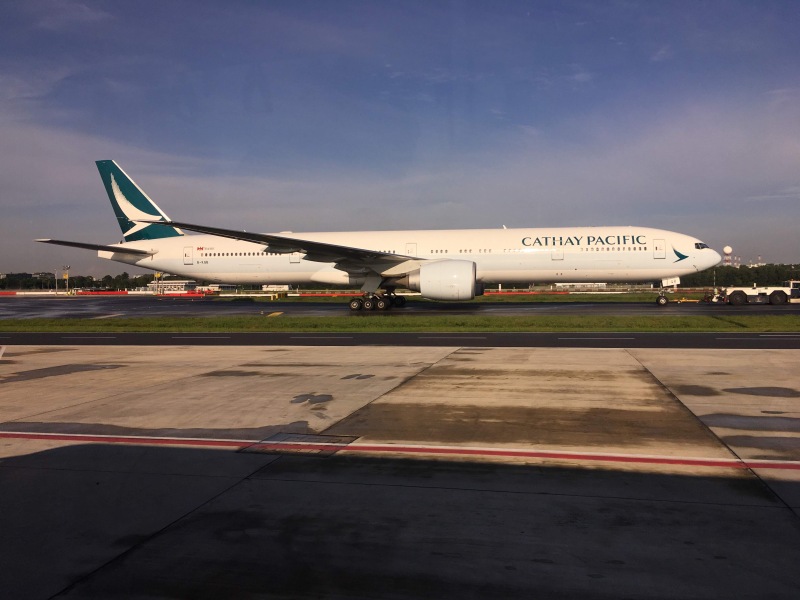Photo of B-KQB - Cathay Pacific Boeing 777-300ER at SIN on AeroXplorer Aviation Database