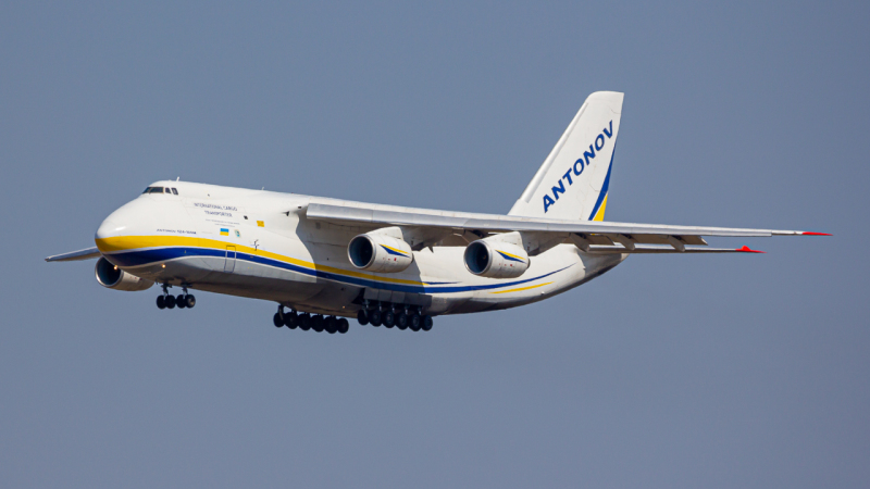 Photo of UR-82027 - Antonov Airlines Antonov An-124 at LCK on AeroXplorer Aviation Database