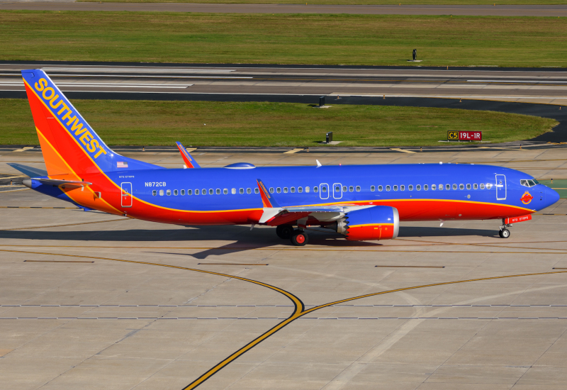 Photo of N872CB - Southwest Airlines Boeing 737 MAX 8 at TPA on AeroXplorer Aviation Database