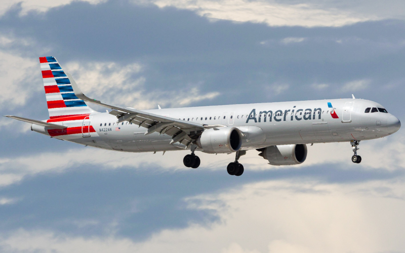 Photo of N442AN - American Airlines Airbus A321NEO at MIA on AeroXplorer Aviation Database