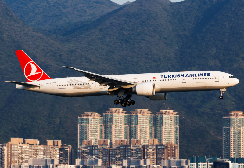 Photo of TC-LJH - Turkish Airlines Boeing 777-300ER at HKG on AeroXplorer Aviation Database