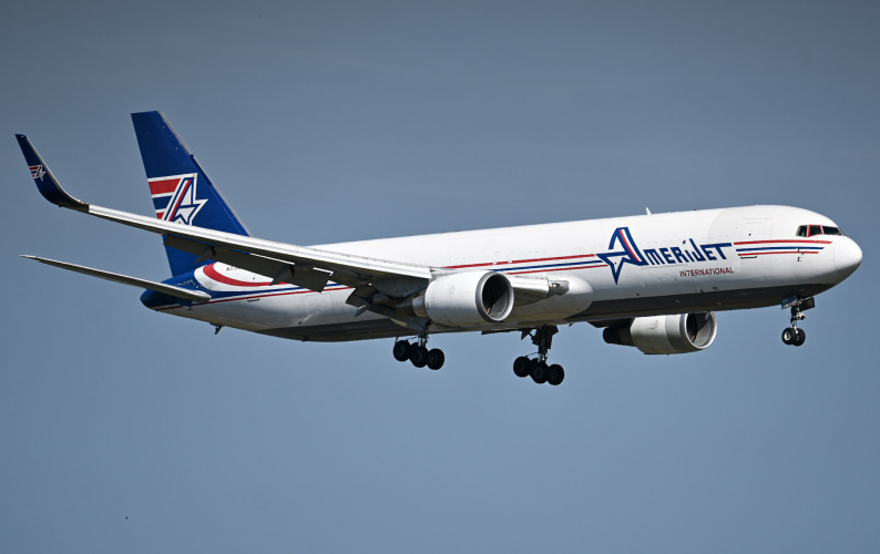 Photo of N378CX - Amerijet Boeing 767-300F at MCO on AeroXplorer Aviation Database