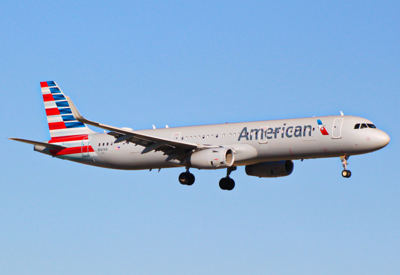 Photo of N161AA - American Airlines Airbus A321-200 at AUS on AeroXplorer Aviation Database