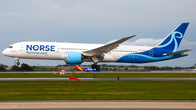 Photo of G-CKWP - Norse Airways Boeing 787-9 at MCO on AeroXplorer Aviation Database