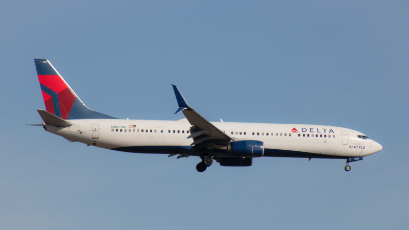 Photo of N809DN - Delta Airlines Boeing 737-900ER at BOI on AeroXplorer Aviation Database