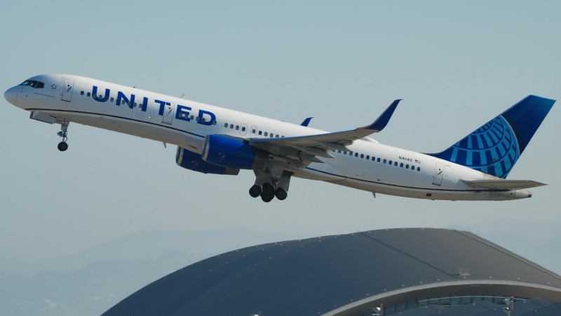 Photo of N41140 - United Airlines Boeing 757-200 at LAX on AeroXplorer Aviation Database