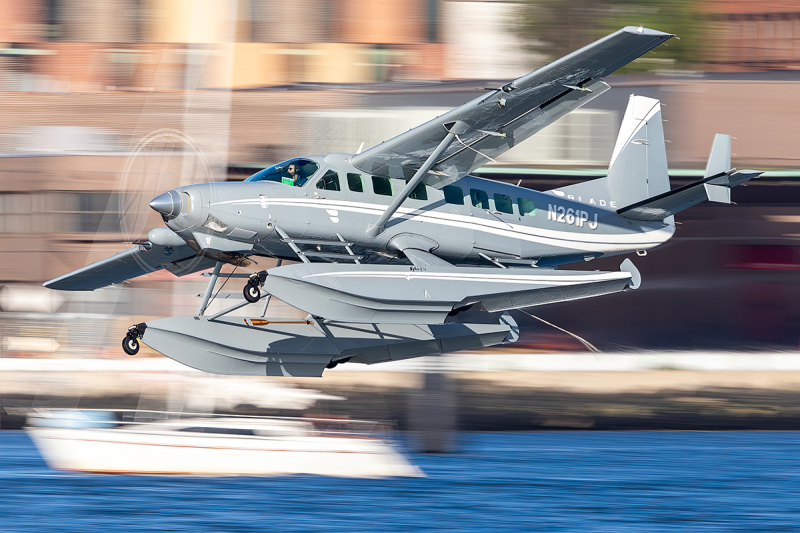 Photo of N261PJ - BLADE Aqua Cessna 208B Grand Caravan EX at 6N7 on AeroXplorer Aviation Database