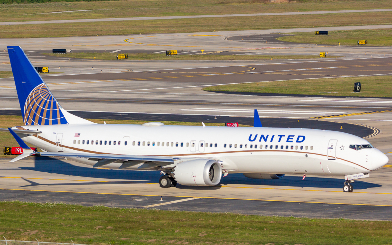 Photo of N47512 - United Airlines Boeing 737 MAX 9 at TPA on AeroXplorer Aviation Database