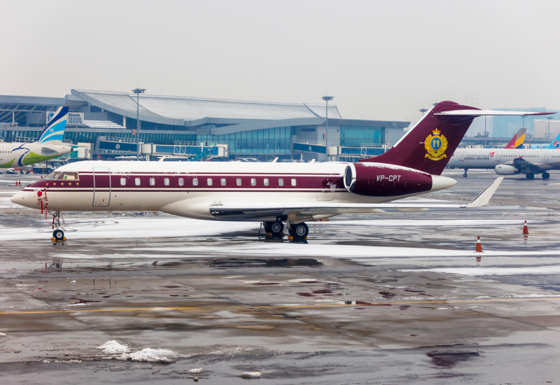 Photo of VP-CPT - Jet Aviation Business Jets Bombardier BD-700-1A10 Global 6000 at gmp on AeroXplorer Aviation Database