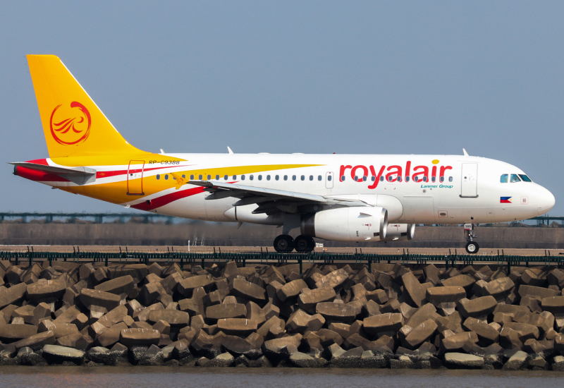 Photo of RP-C9388 - RoyalAir Philippines Airbus A319 at MFM on AeroXplorer Aviation Database