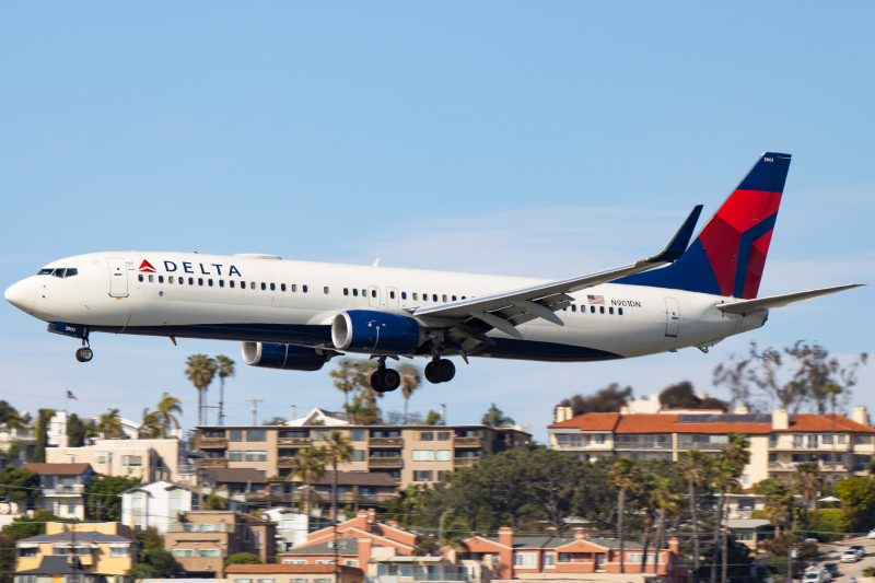 Photo of N901DN - Delta Airlines Boeing 737-800 at SAN on AeroXplorer Aviation Database