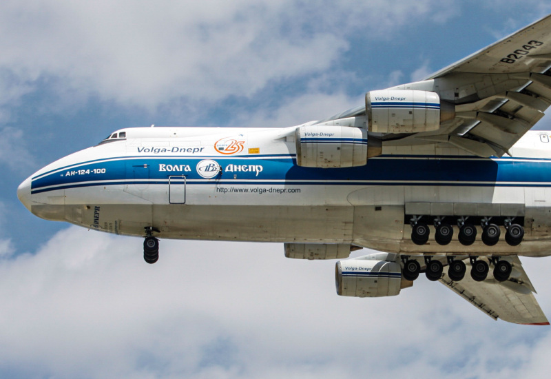 Photo of UR-82043 - Volga-Dnepr Airlines Antonov An-124 at IAH on AeroXplorer Aviation Database