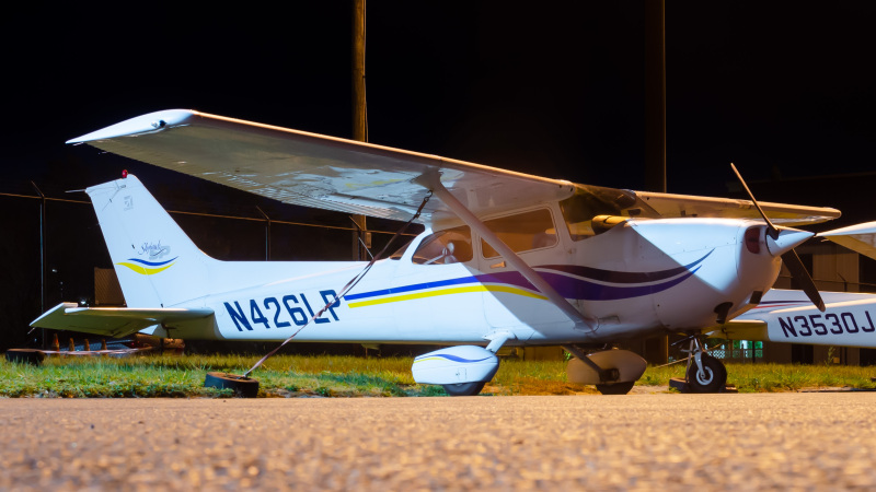 Photo of N426LP - PRIVATE Cessna 172 at ACY on AeroXplorer Aviation Database