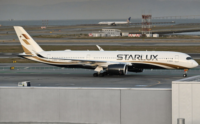 Photo of B-58504 - Starlux Airlines Airbus A350-900 at SFO on AeroXplorer Aviation Database