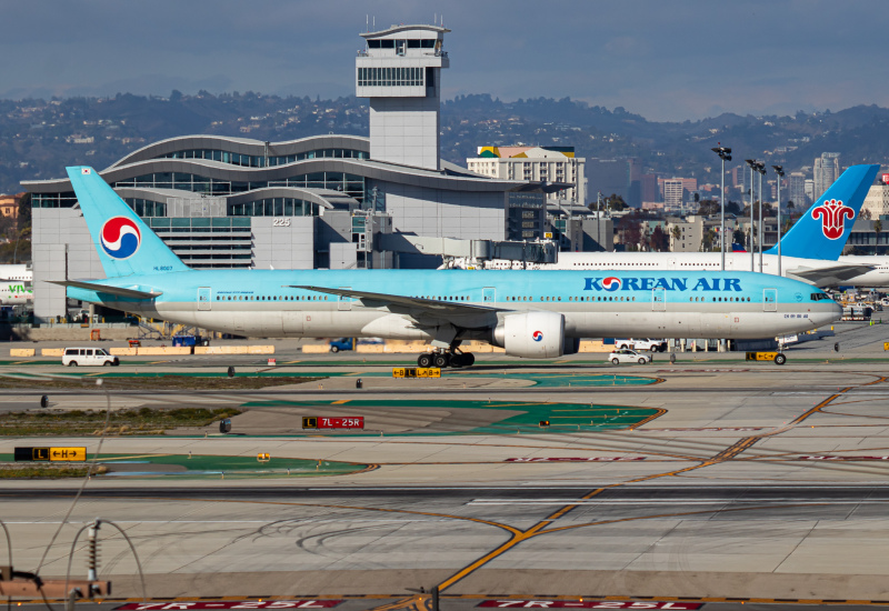 Photo of HL8007 - Korean Air Boeing 777-300ER at LAX on AeroXplorer Aviation Database