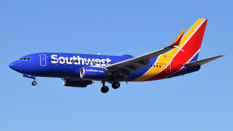Photo of N948WN - Southwest Airlines Boeing 737-700ER at LAS on AeroXplorer Aviation Database